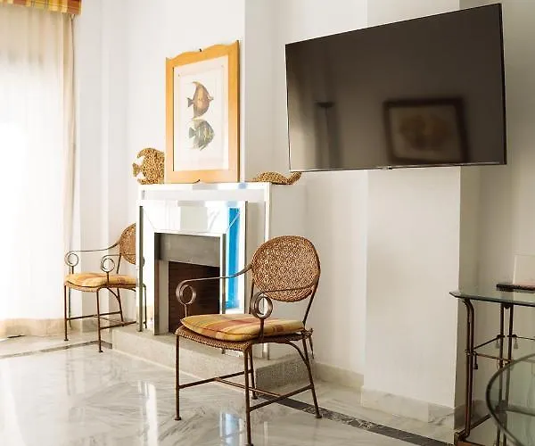 公寓 One&lux House - Bright Beachfront Duplex With Parking, Pool & Gym *