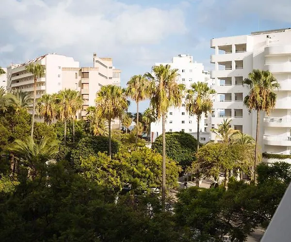 One&lux House - Bright Beachfront Duplex With Parking, Pool & Gym 马尔韦利亚