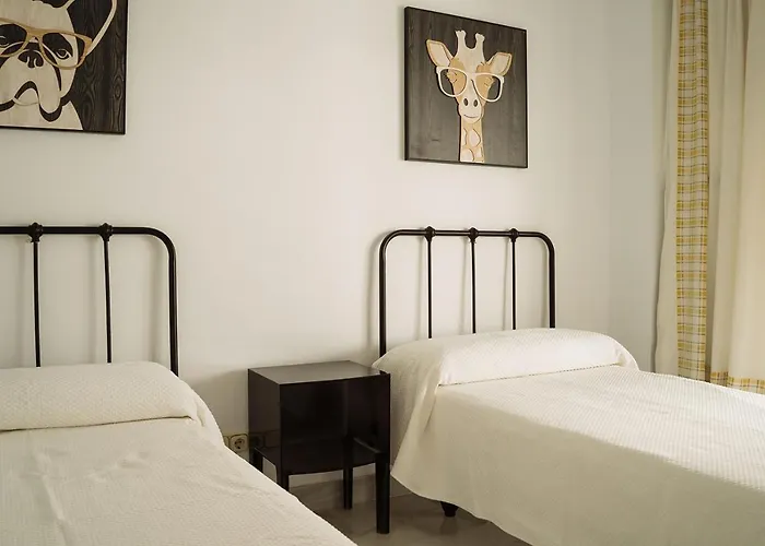 One&lux House - Bright Beachfront Duplex With Parking, Pool & Gym 公寓 马尔韦利亚