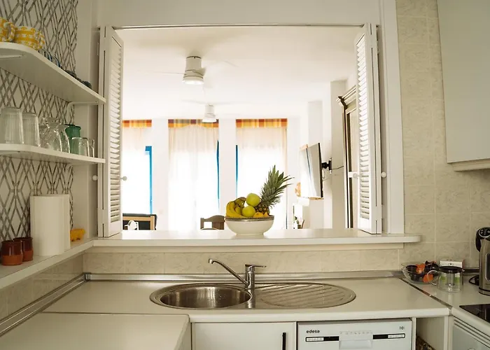 One&lux House - Bright Beachfront Duplex With Parking, Pool & Gym 公寓