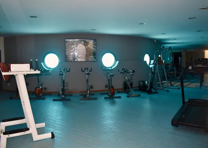 One&lux House - Bright Beachfront Duplex With Parking, Pool & Gym 公寓 *