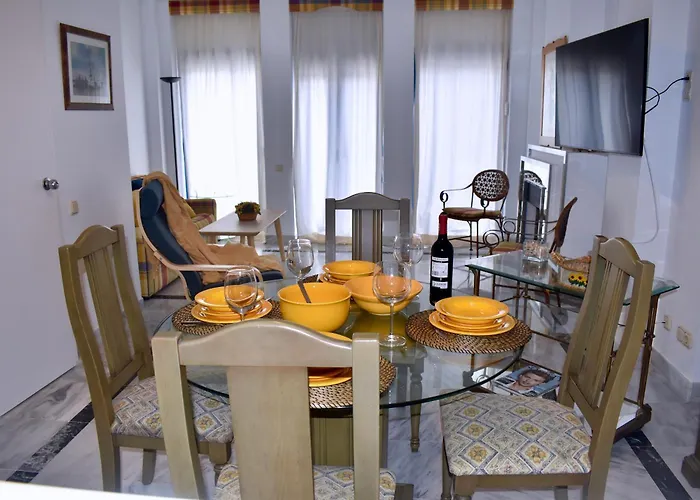 One&lux House - Bright Beachfront Duplex With Parking, Pool & Gym 公寓